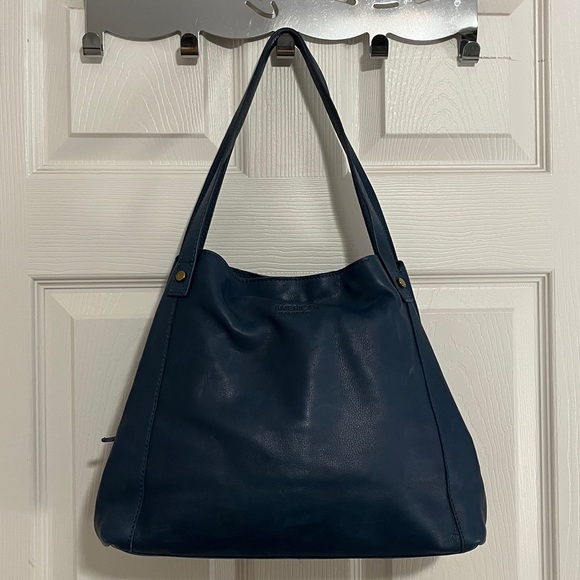 American Leather Co. Blue with Brass Hardware 3 Compartment Purse Tote
Hobo Bag - Picture 1 of 16